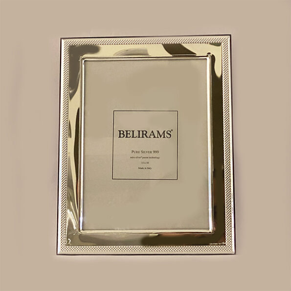 a_silver_beaded_picture_frame_x18_cm_photo_size_1